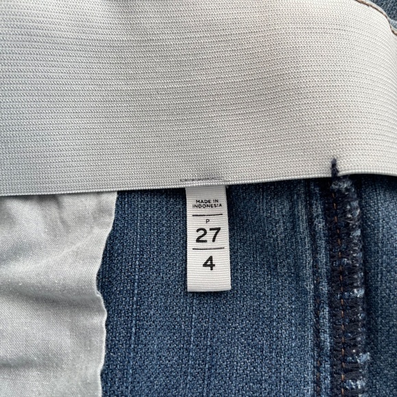 LOFT Denim Pencil Mini Skirt Size 27/4 - Picture 4 of 6